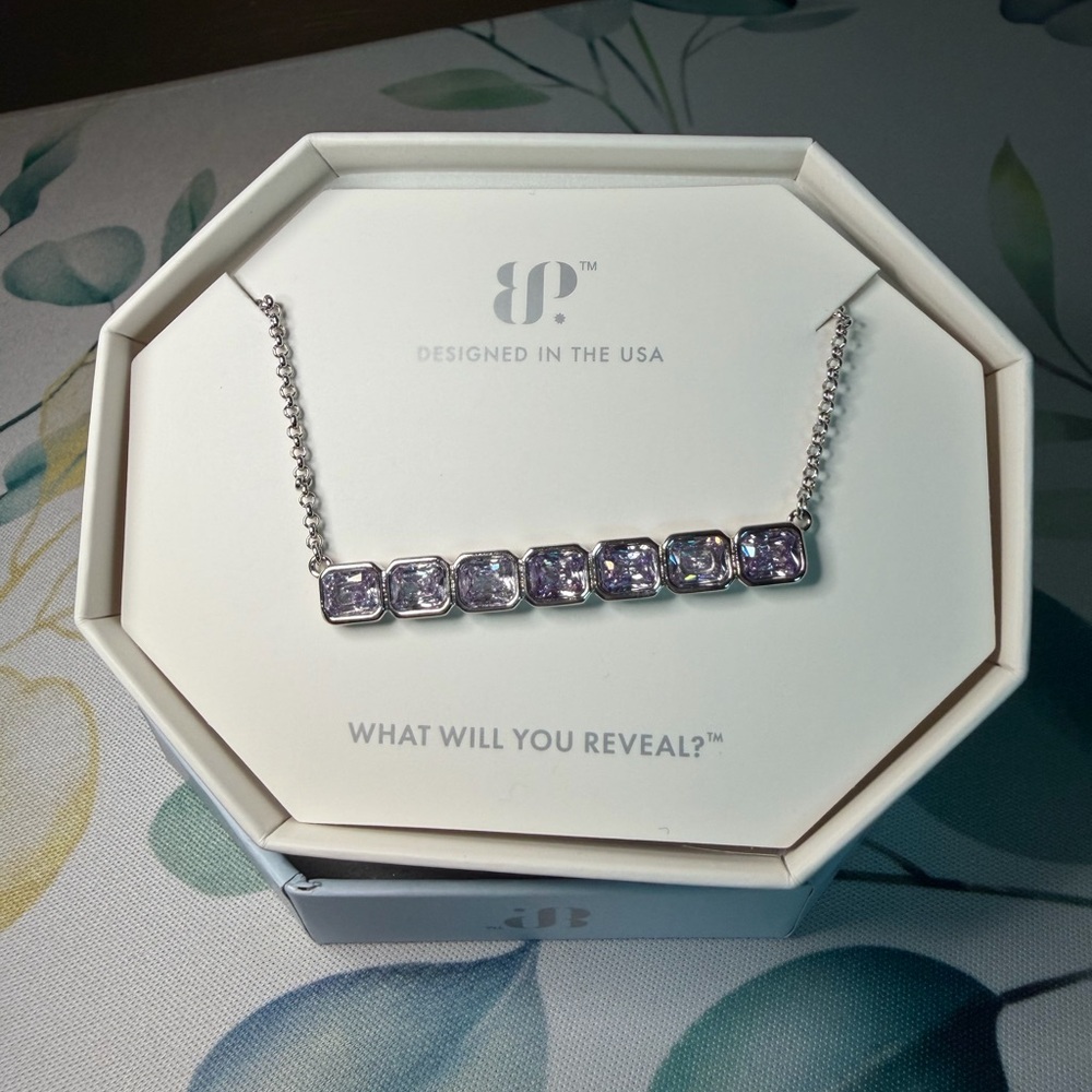 Silver Necklace with Seven Light Purple Stones